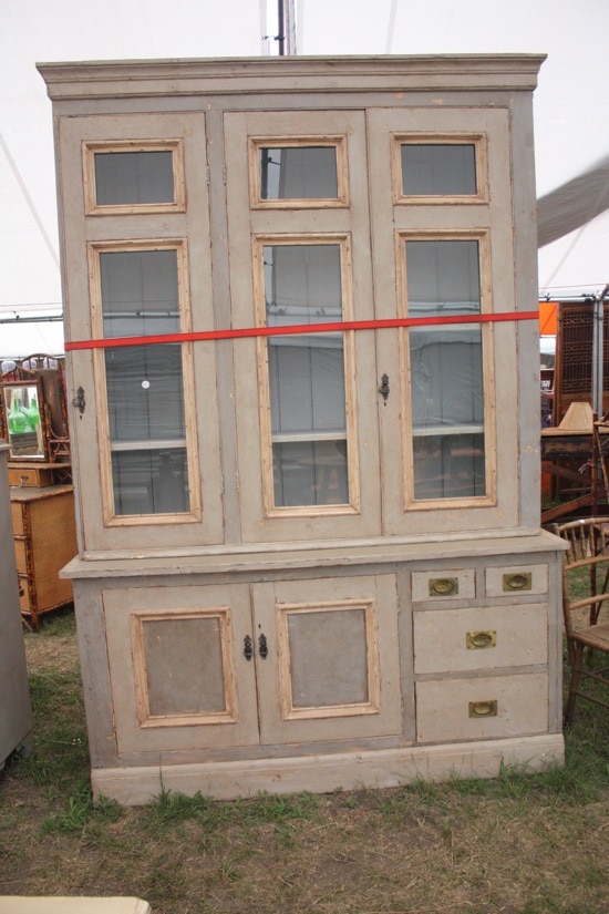 Tips and tricks for shopping at the Round Top, Texas antique fair (or, any big flea market!)