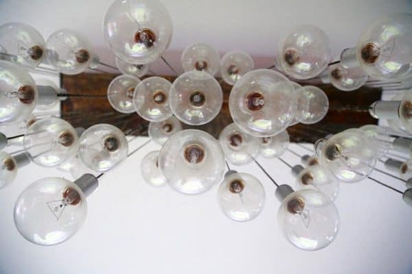 Need some inspiration for your dining room? This light is the perfect DIY project to take your dining room to the next level. It's affordable (under $300) , simple (I swear!) and gorgeous. You can't miss this project! 
