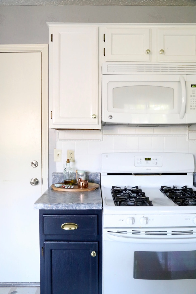 painted kitchen coutertops 1 year later