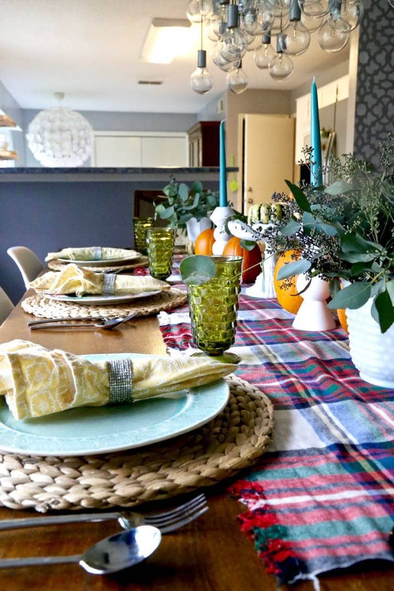 How to get your home guest ready and have your table setting all prepped and planned for Thanksgiving - long before the big day. Great ideas for decorating your table for Thanksgiving! This tablescape is beautiful! 