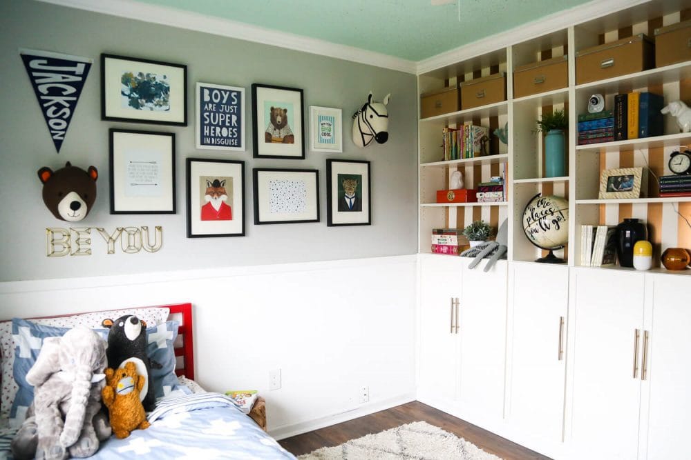 An adorable, colofrful gender-neutral big kid room. 