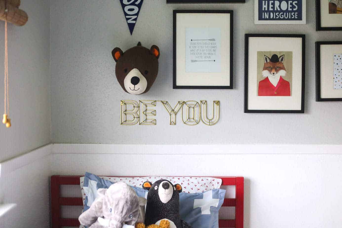 An adorable, colofrful gender-neutral big kid room. Great ideas for how to decorate a room for your toddler or preschooler. 