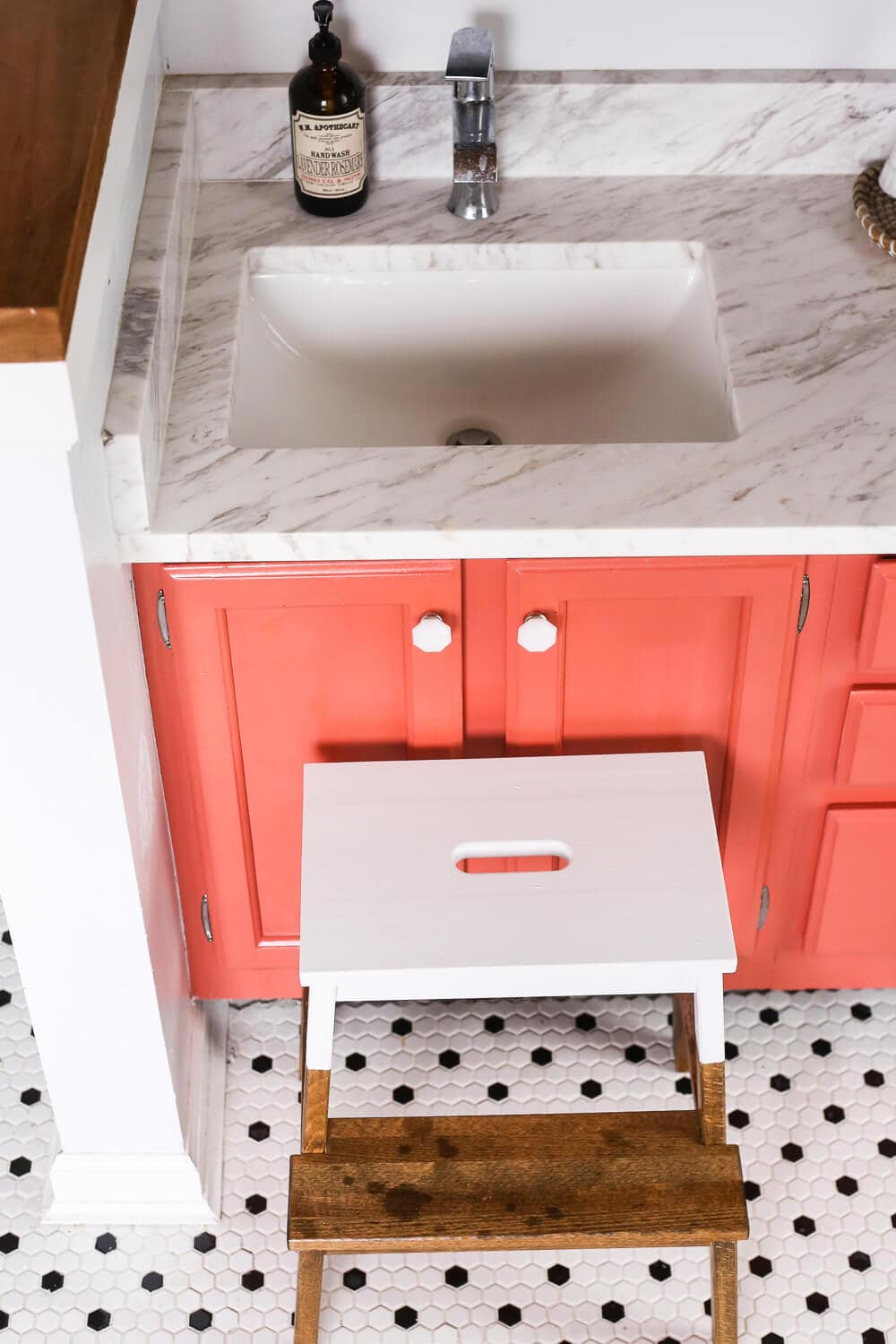 Easy IKEA hack! How to turn this BEKVAM stool into a gorgeous, farmhouse inspired stool for your kitchen, bathroom, or anywhere in the house! Great for kids, and it's gorgeous too! 