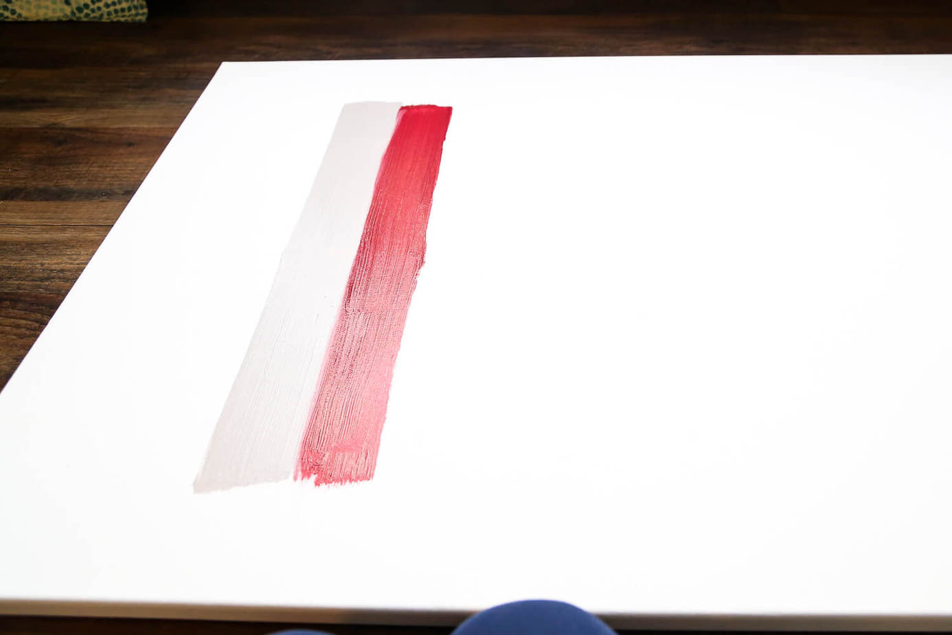 DIY brush stroke art - this is SO easy and you can do it even if you aren't creative at all.