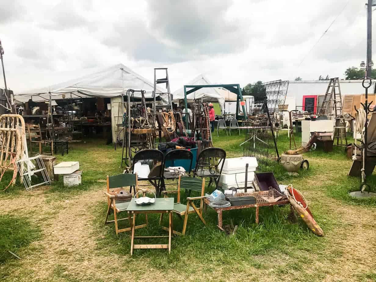 A trip to the spring 2017 Round Top Antique Show - details on all the awesome finds, beautiful antiques, and a new craze we stumbled on! 