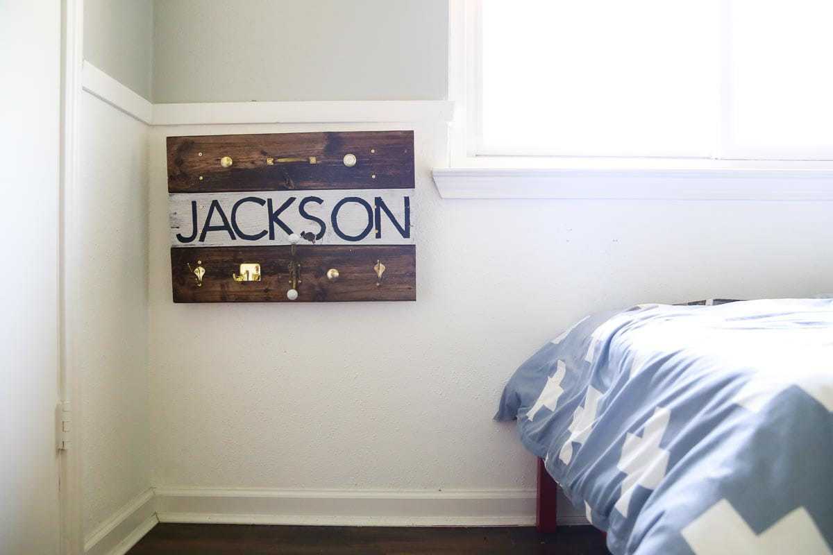 Diy Kids Wall Hooks From Pallet Wood Love Renovations Easy Diy Pallet Wood Wall Hooks