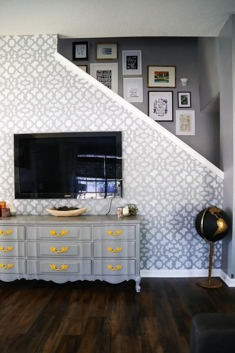 painted gray dresser with stenciled accent wall - how to paint furniture