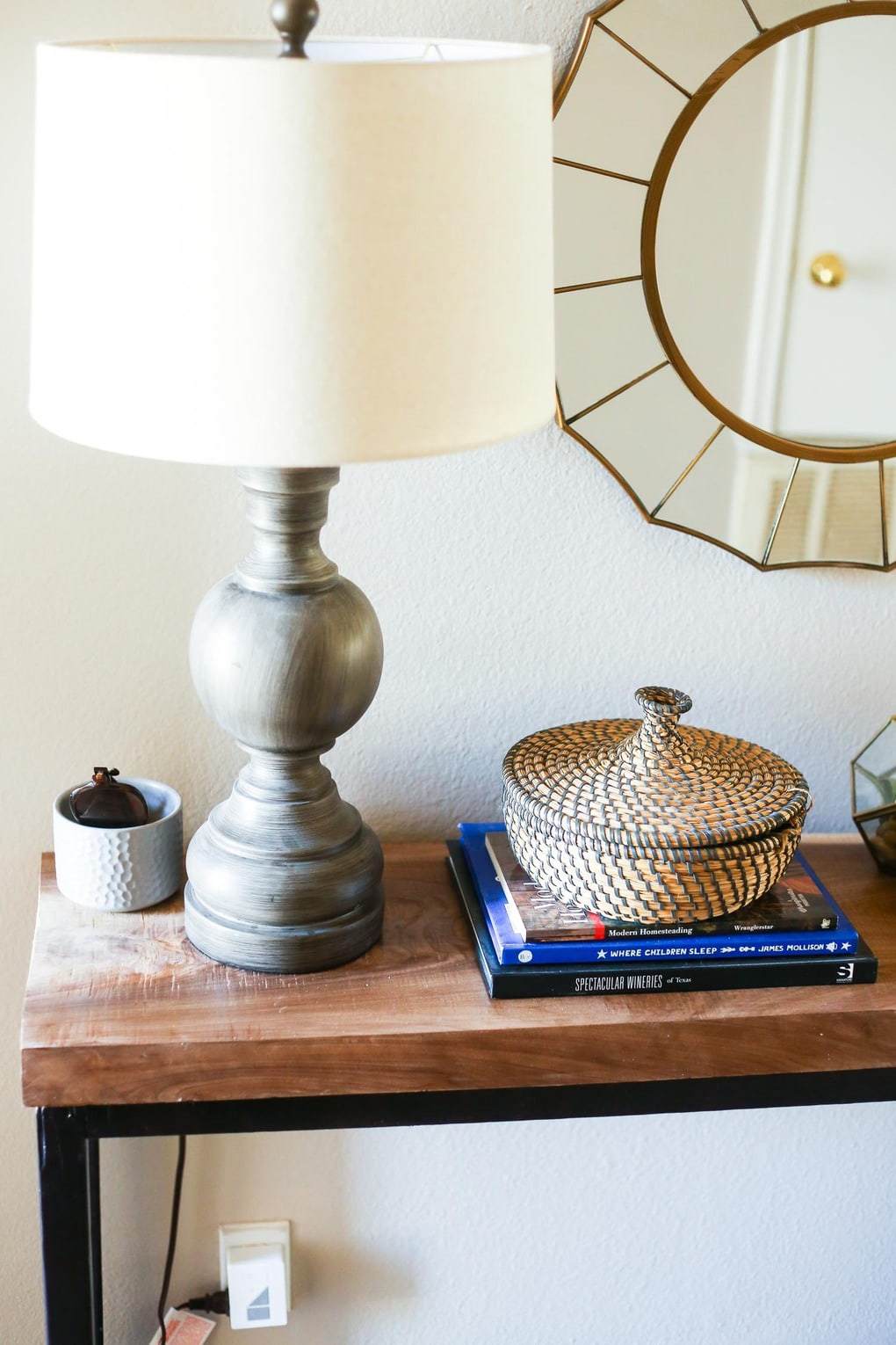 DIY console table with lamp and accessories