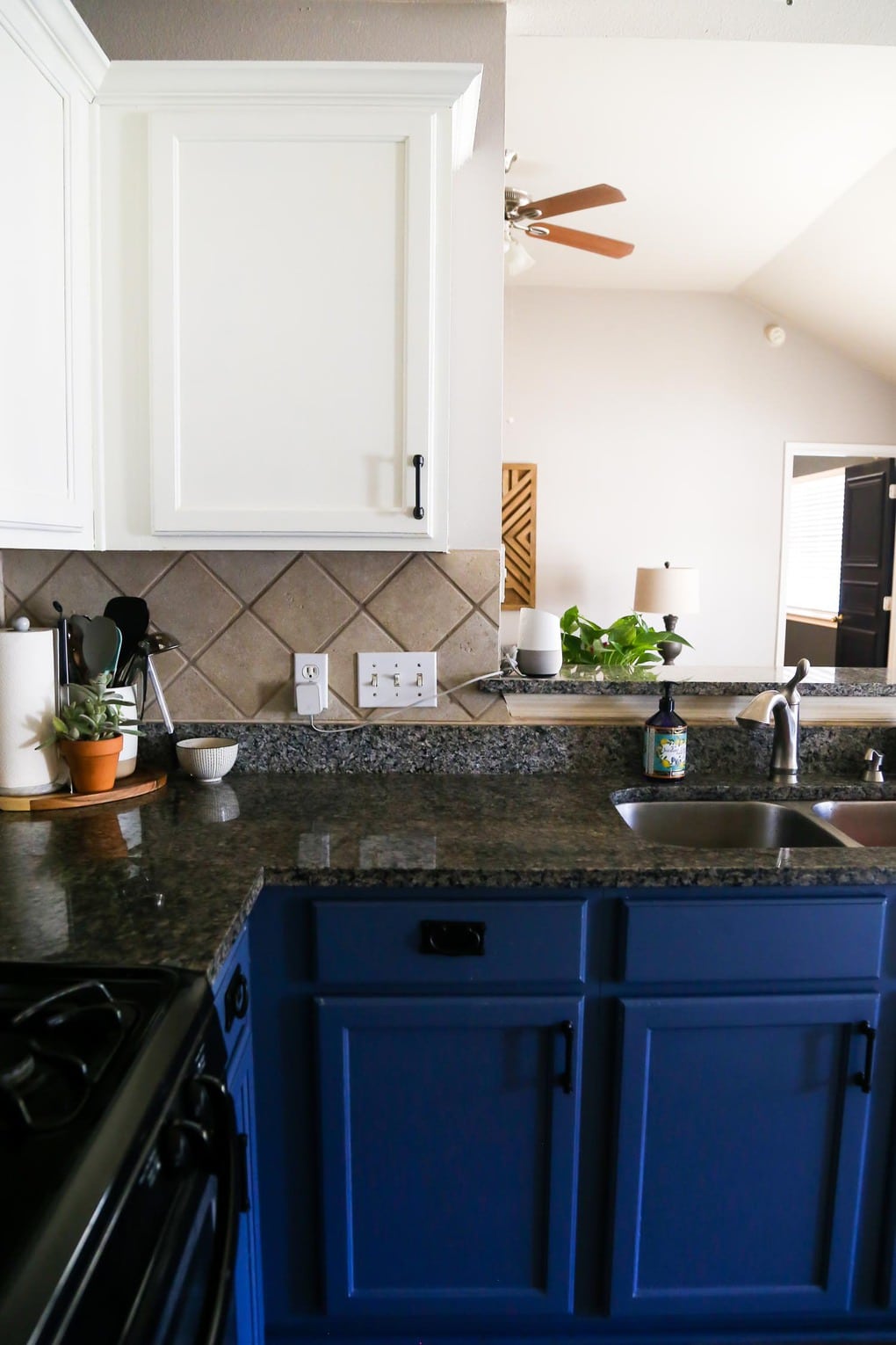 Painting kitchen cabinets blue and white