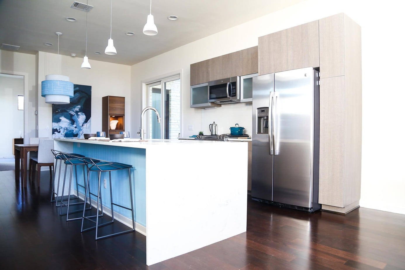 Starlight Village Homes - midcentury modern kitchen design