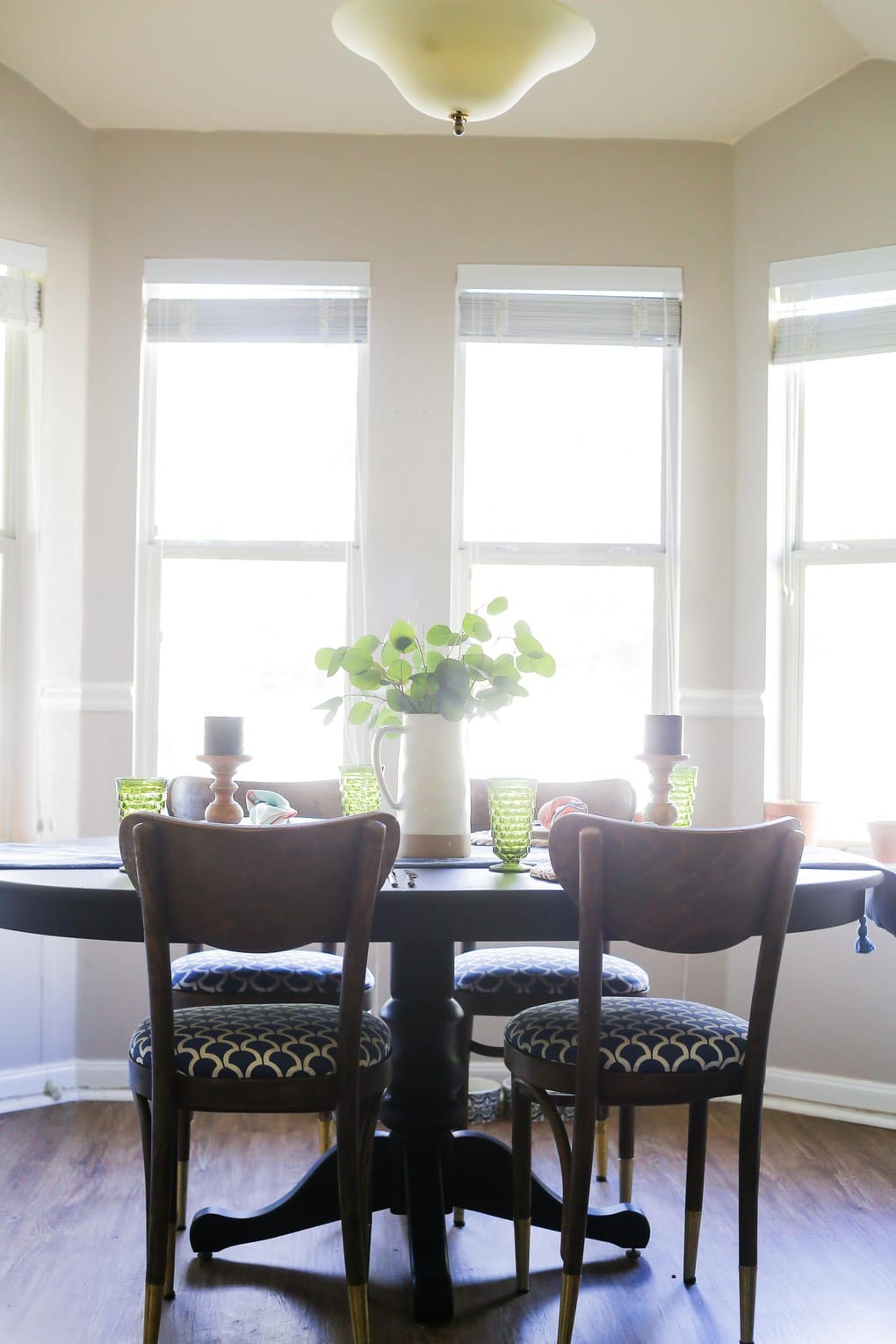 Painted dining room table with Rust-Oleum milk paint