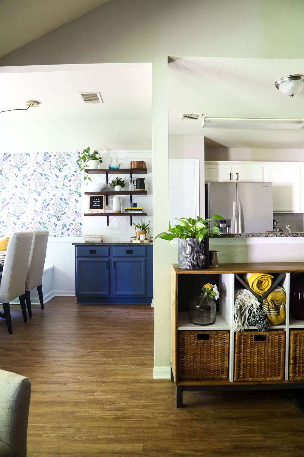 small dining room renovation