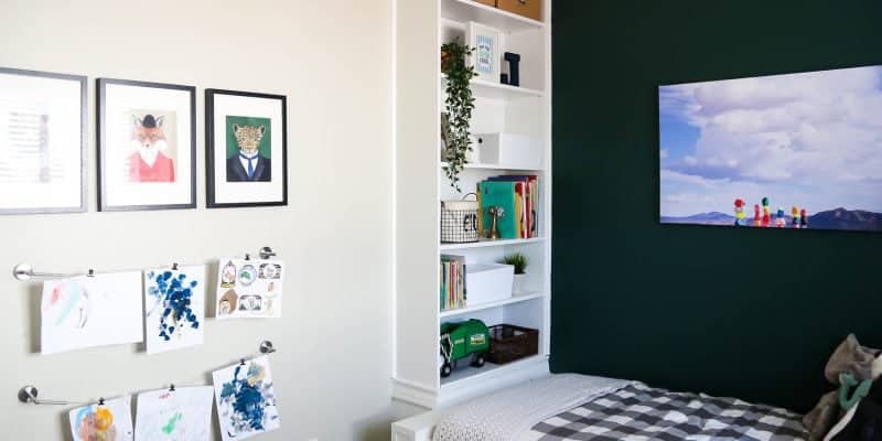 Art display for kids rooms