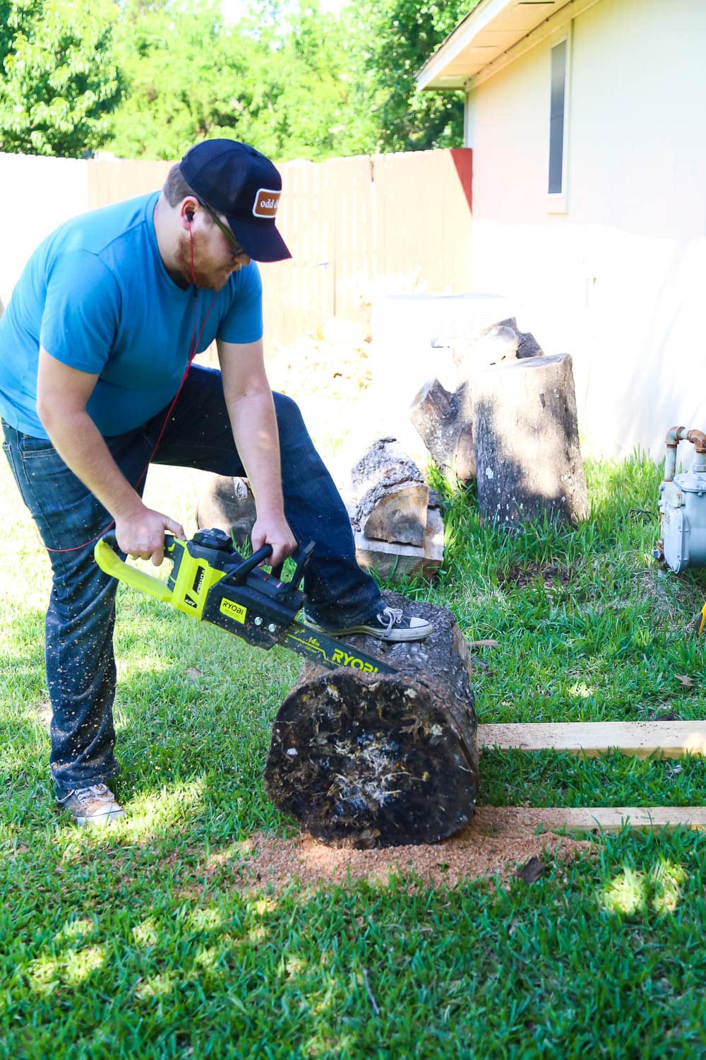 diy tree stump side table