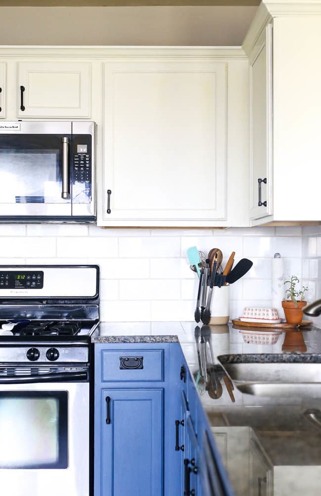 white and blue kitchen