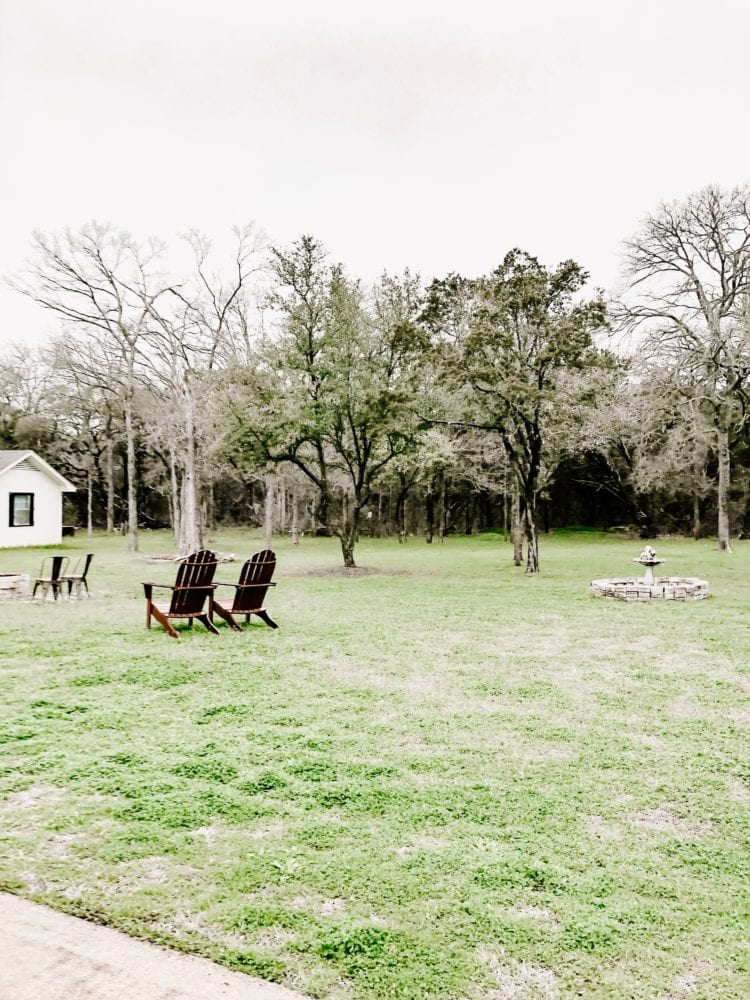 front yard in air B&B