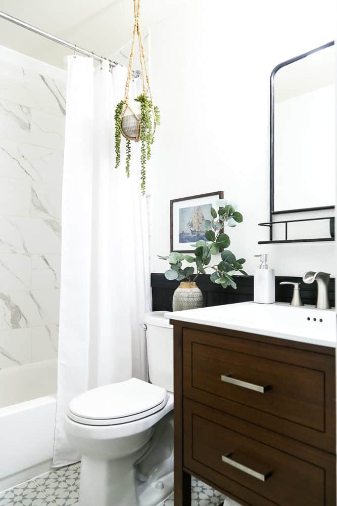 reveal of black and white bathroom renovation