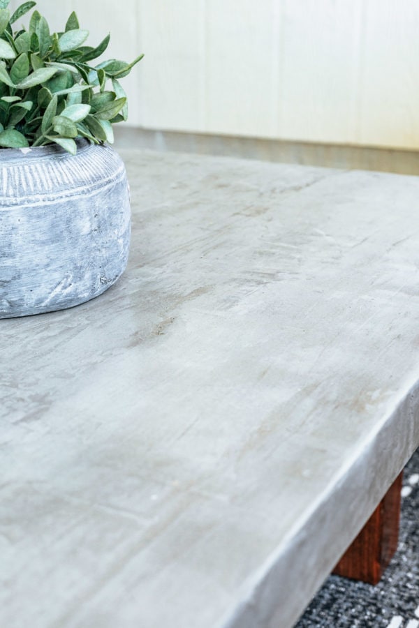DIY Concrete Outdoor Coffee Table – Love & Renovations
