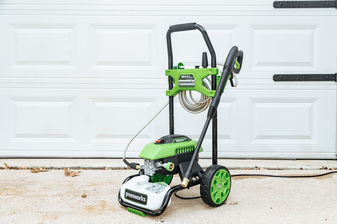 15 Ways to Use a Pressure Washer
