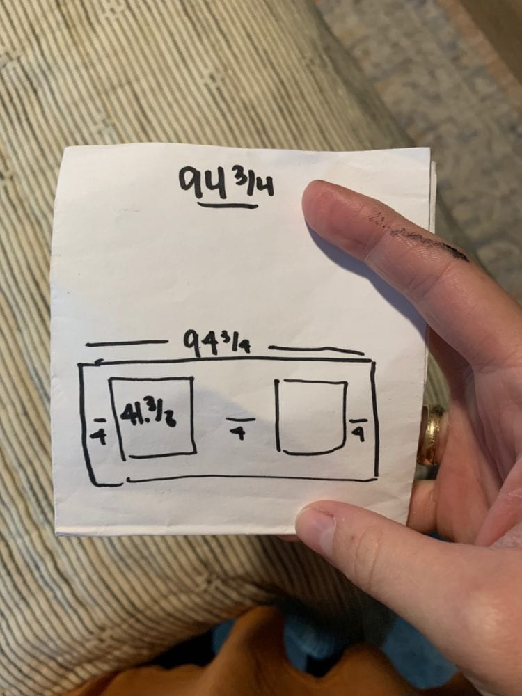 Drawing of spacing for picture molding