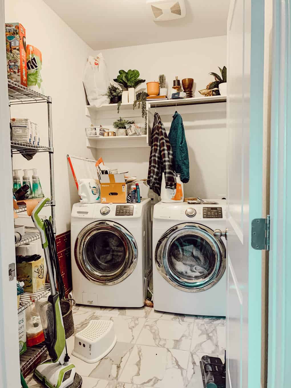 laundry room before renovation