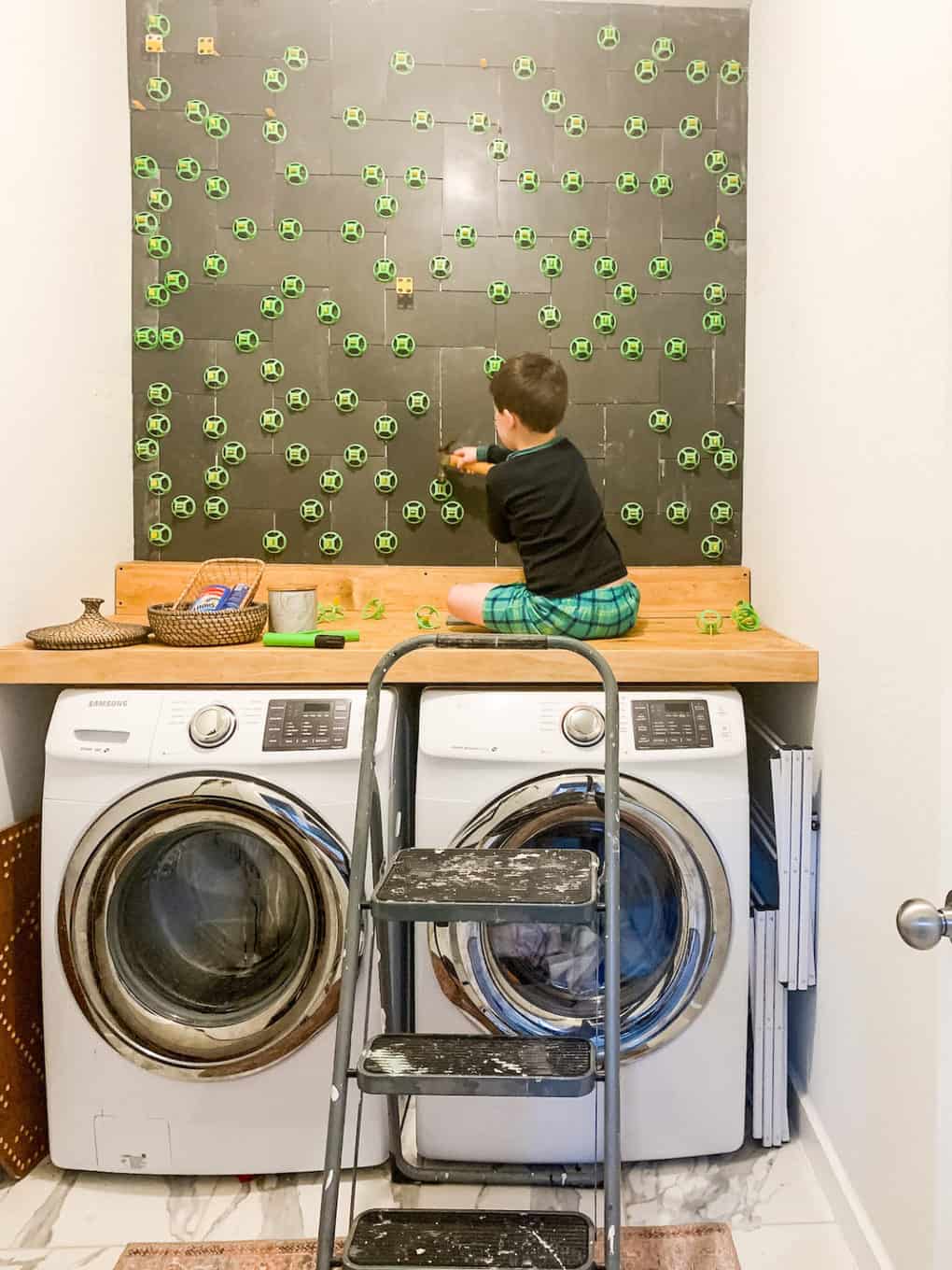 Levolution Spacers DIY Laundry Room Tile {Using Levolution Spacers} – Love & Renovations