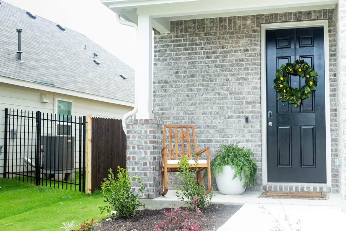 DIY Spring Wreath + Our Front Porch Refresh