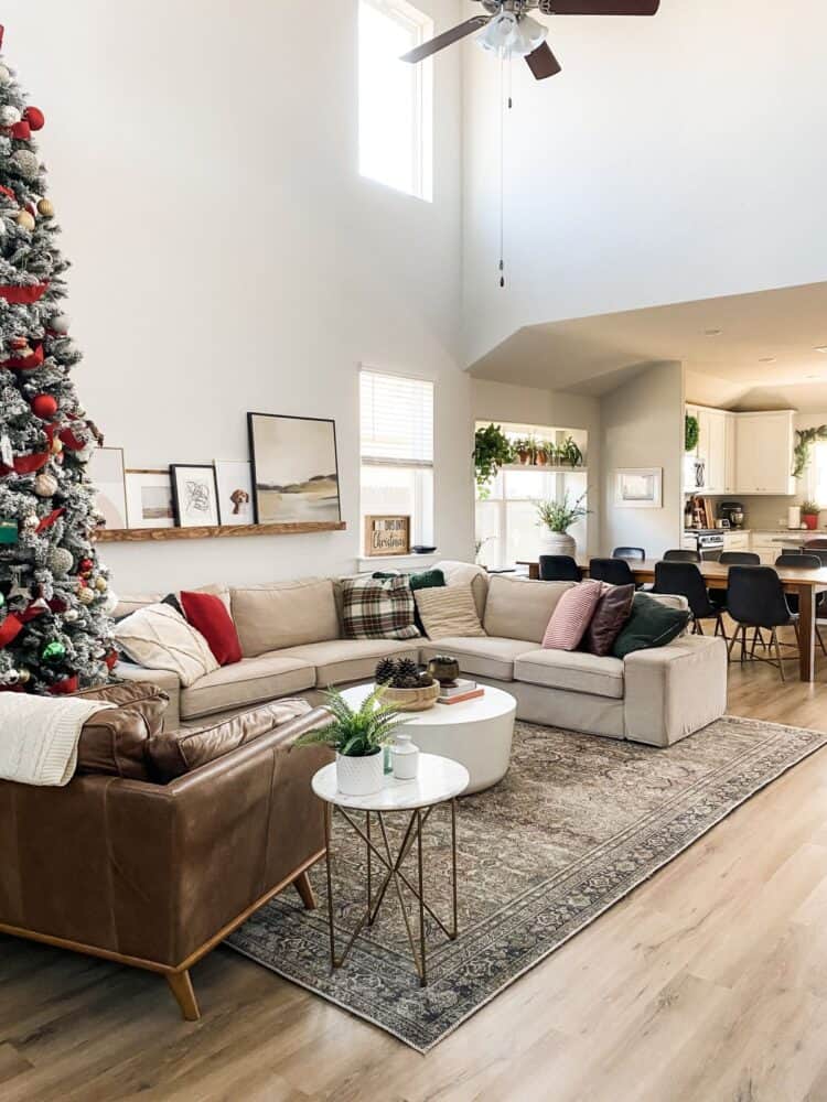 living room decorated for CHristmas