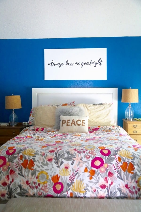 12 Ideas For Decorating Above Your Bed, Wall Art Above Headboard Ideas