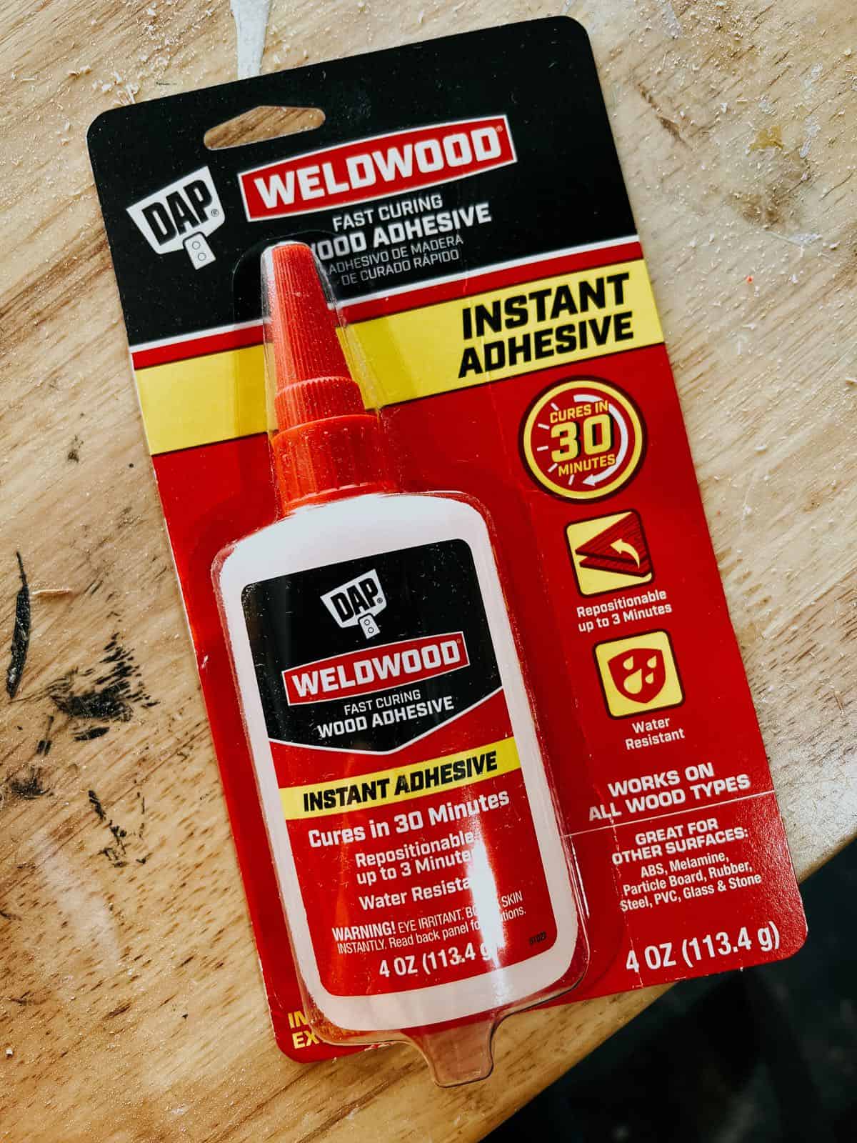 Close up image of Weldwood Instant Wood Adhesive