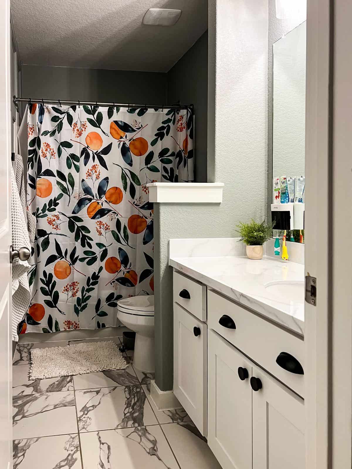 DIY Faux Marble Counters in the Boys’ Bathroom