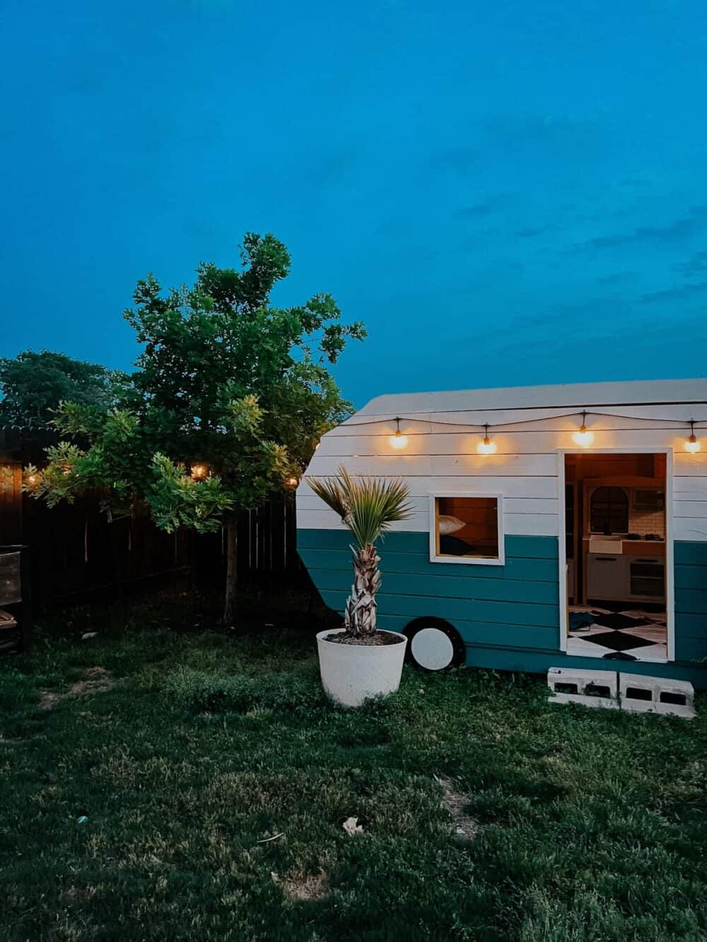 Cozy backyard with string lights 