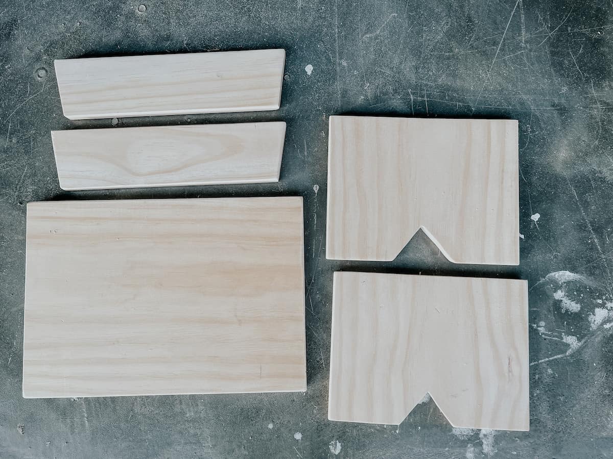 wood cuts for DIY wood step stool 