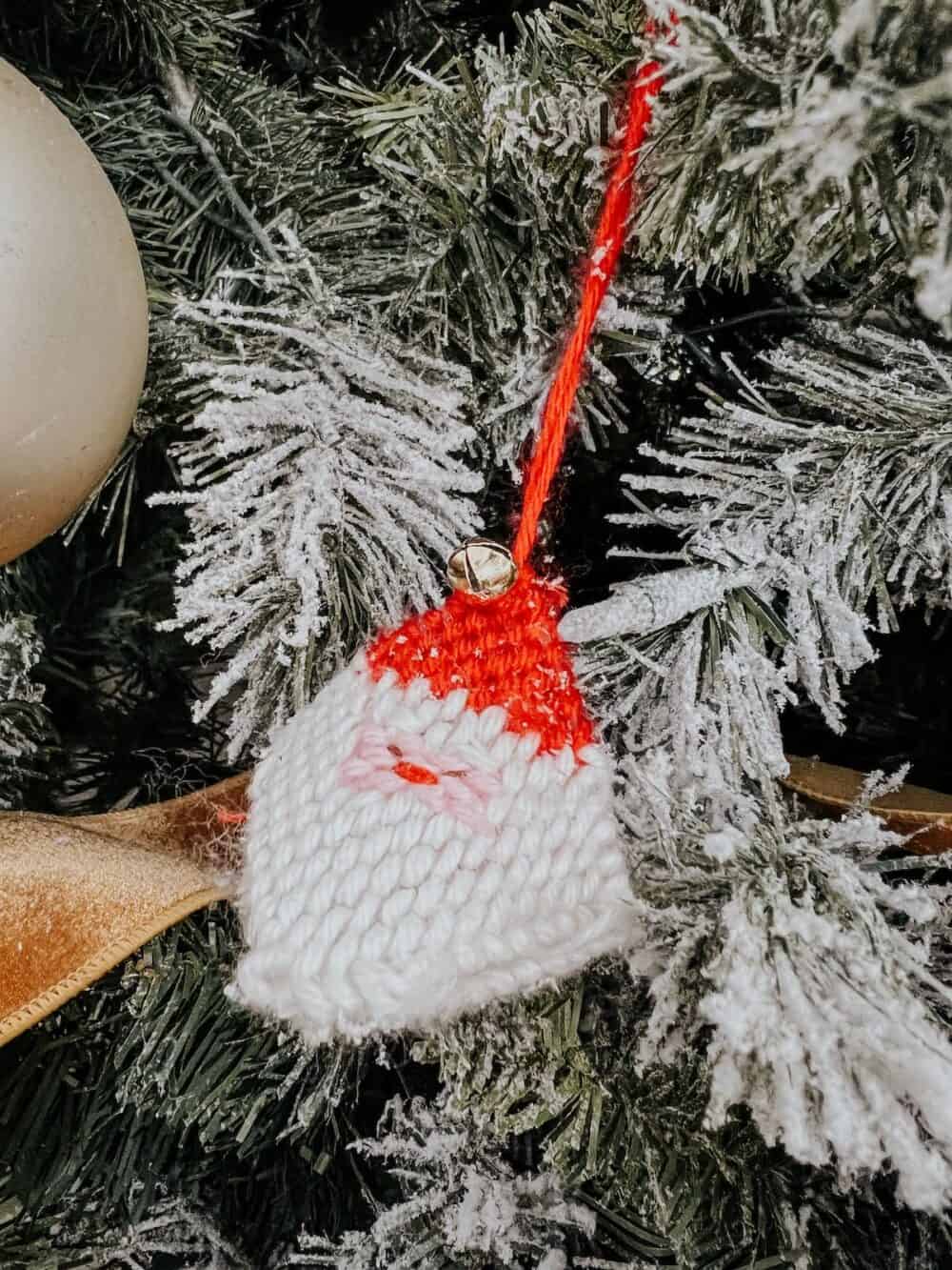 homemade squeeze my cheeks santa ornament