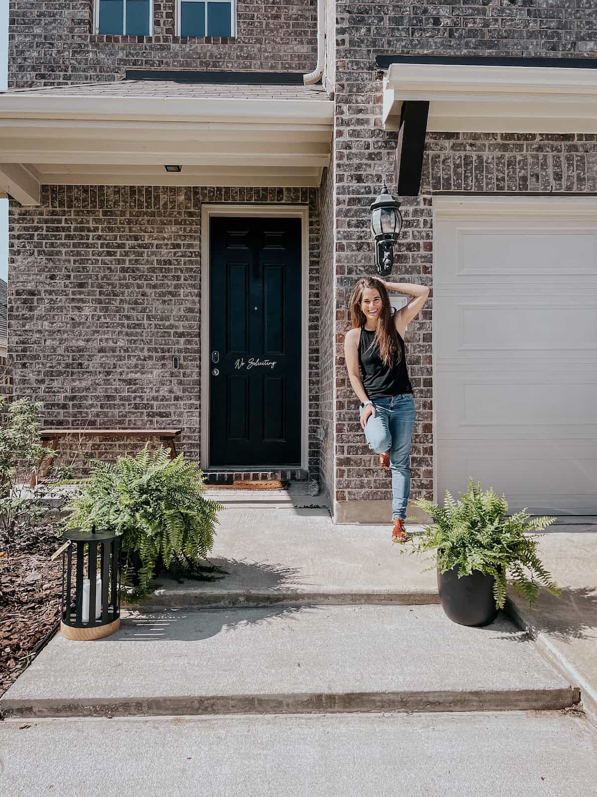 8 Simple, Budget-Friendly Small Front Porch Ideas