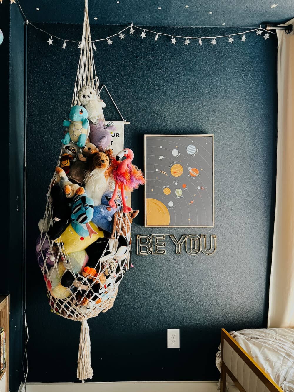 hanging stuffed animal hammock