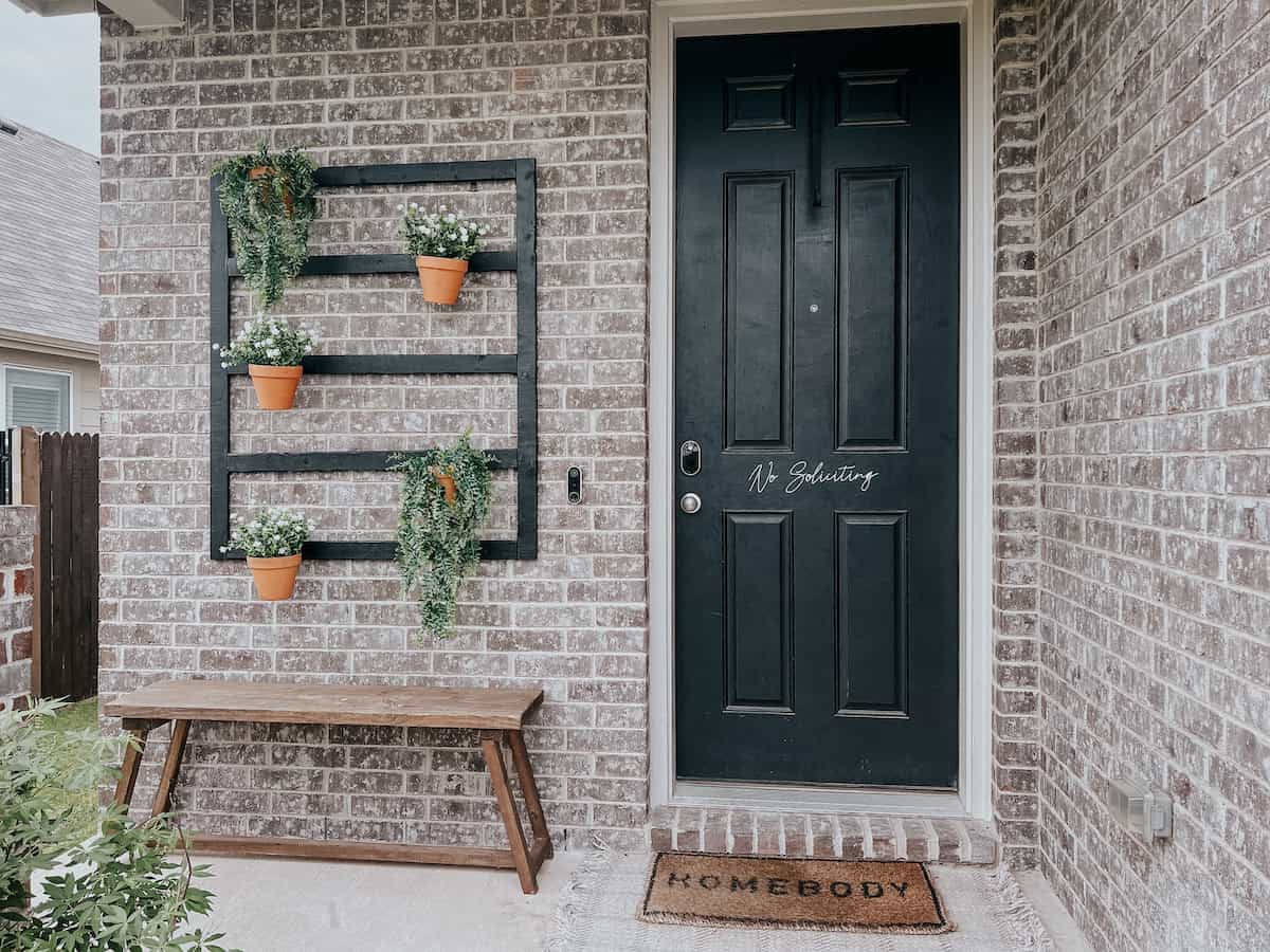 The Simplest (No-Drilling!) Hanging Plant Wall