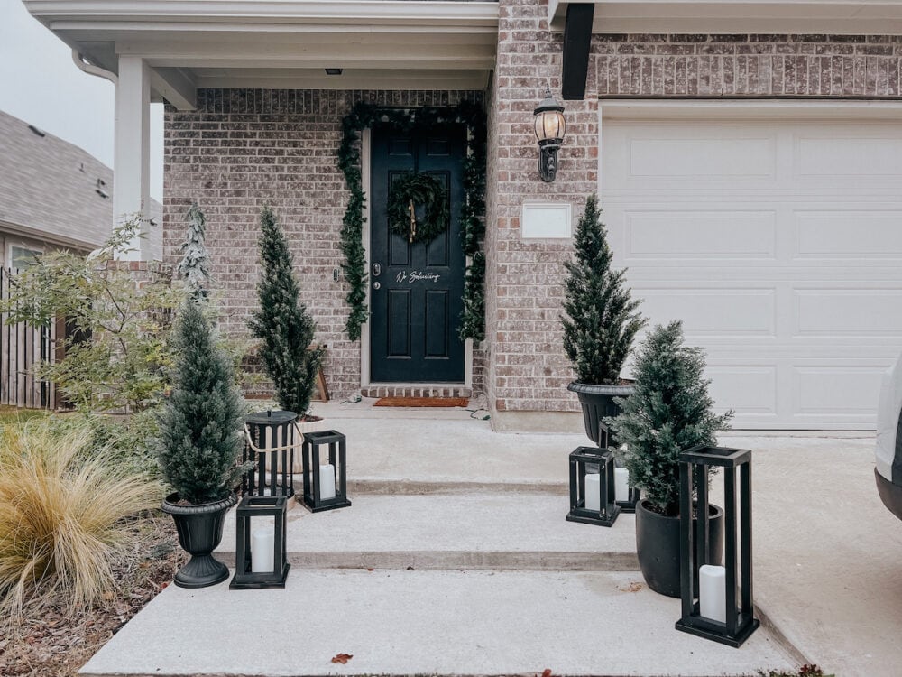 exterior of a home decorated for Christmas 