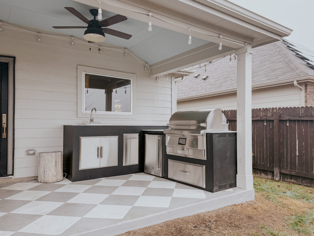 Backyard Partio Kitchen!