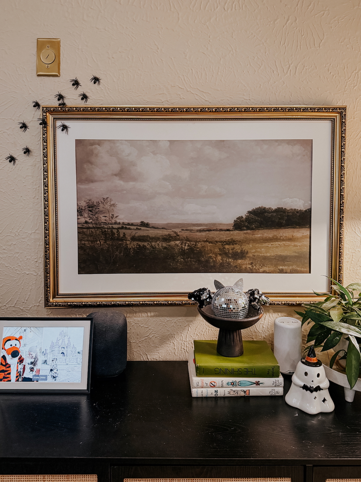 10 Super Easy Halloween Decorations