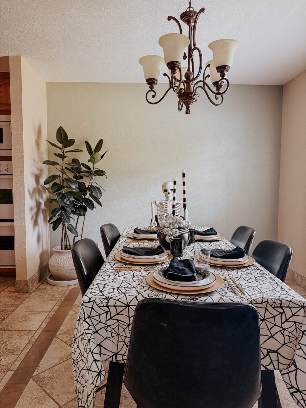 Halloween table setting