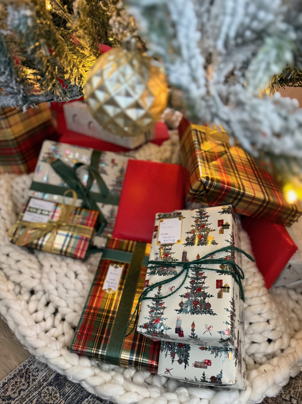 Christmas tree with gifts underneath it