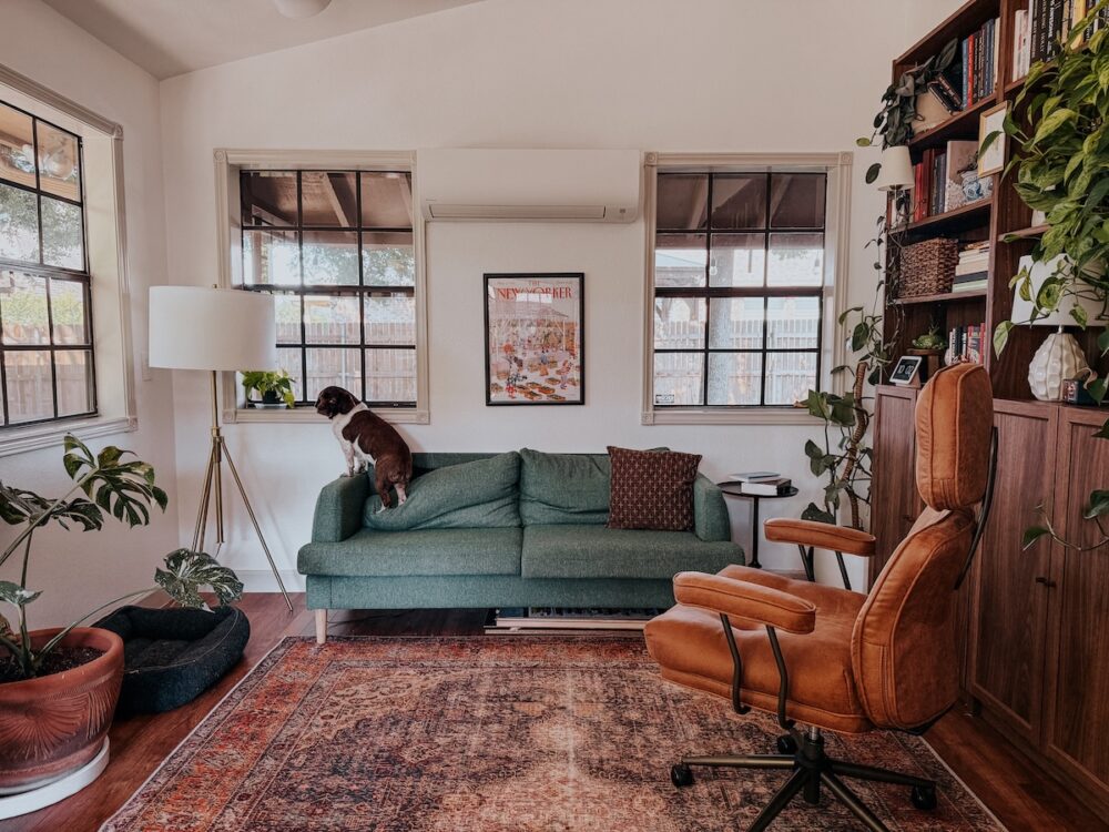 office with white walls and contrast trim