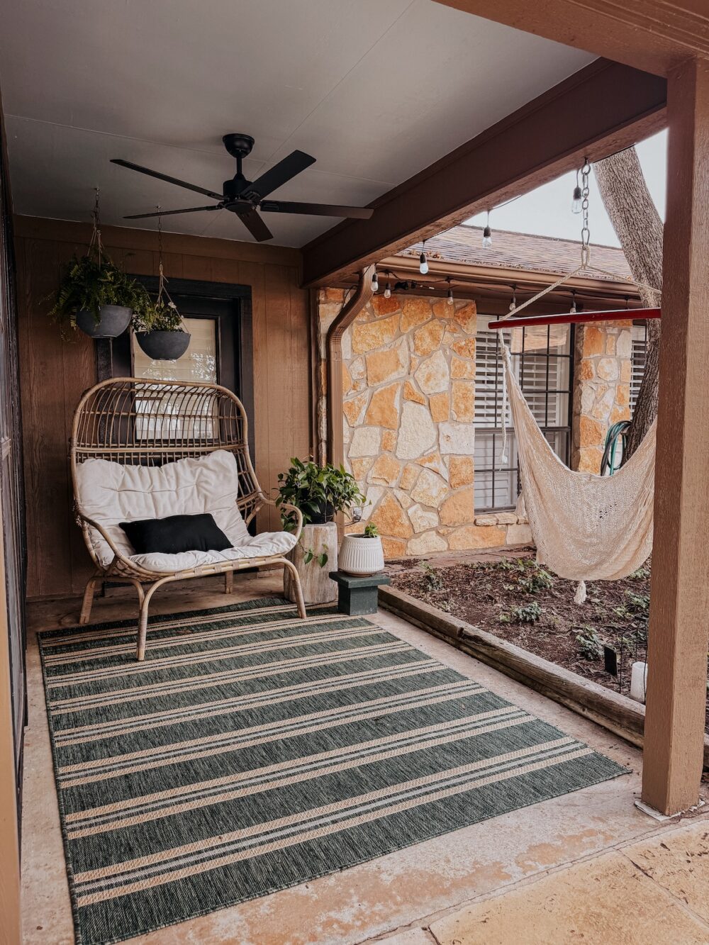small patio makeover reveal